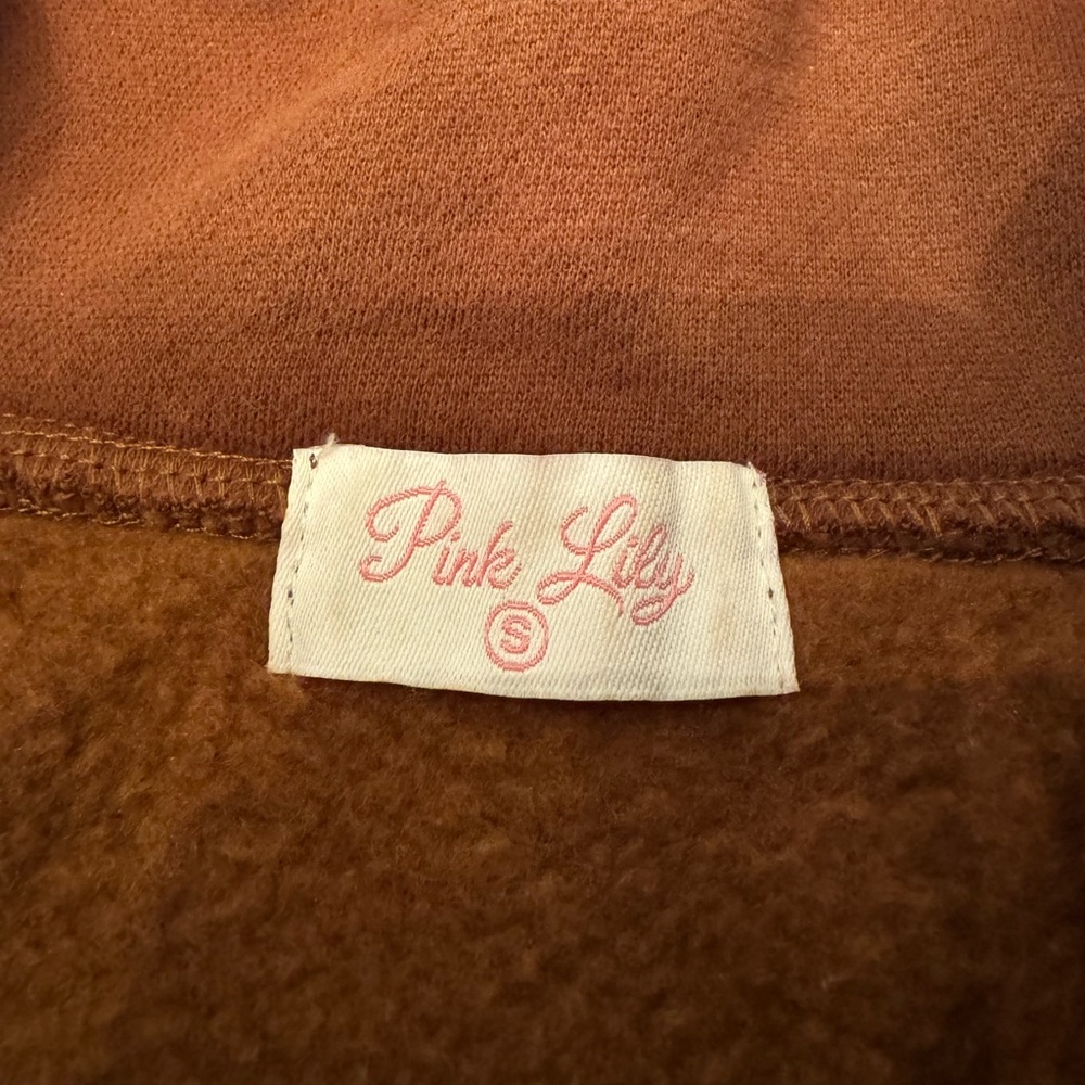 Quarter Zip Pullover - Picture 4 of 4